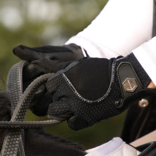 Mesh on sale riding gloves